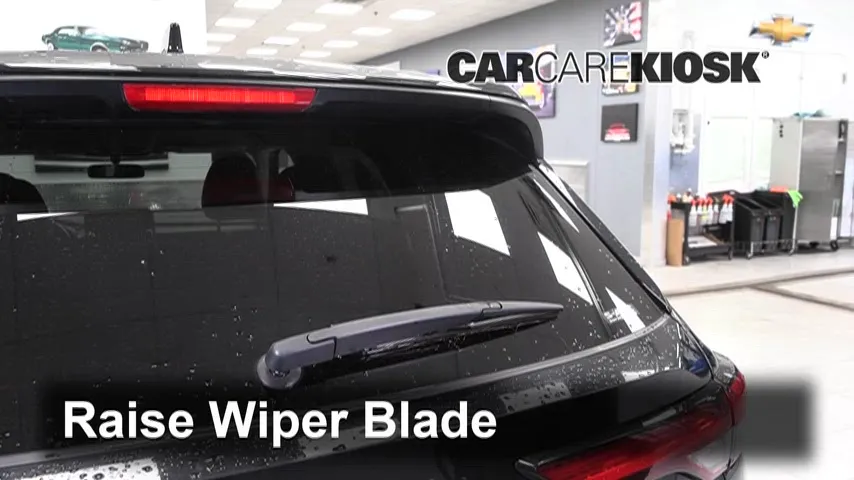 2022 Mitsubishi Outlander SE 2.5L 4 Cyl. Windshield Wiper Blade (Rear)